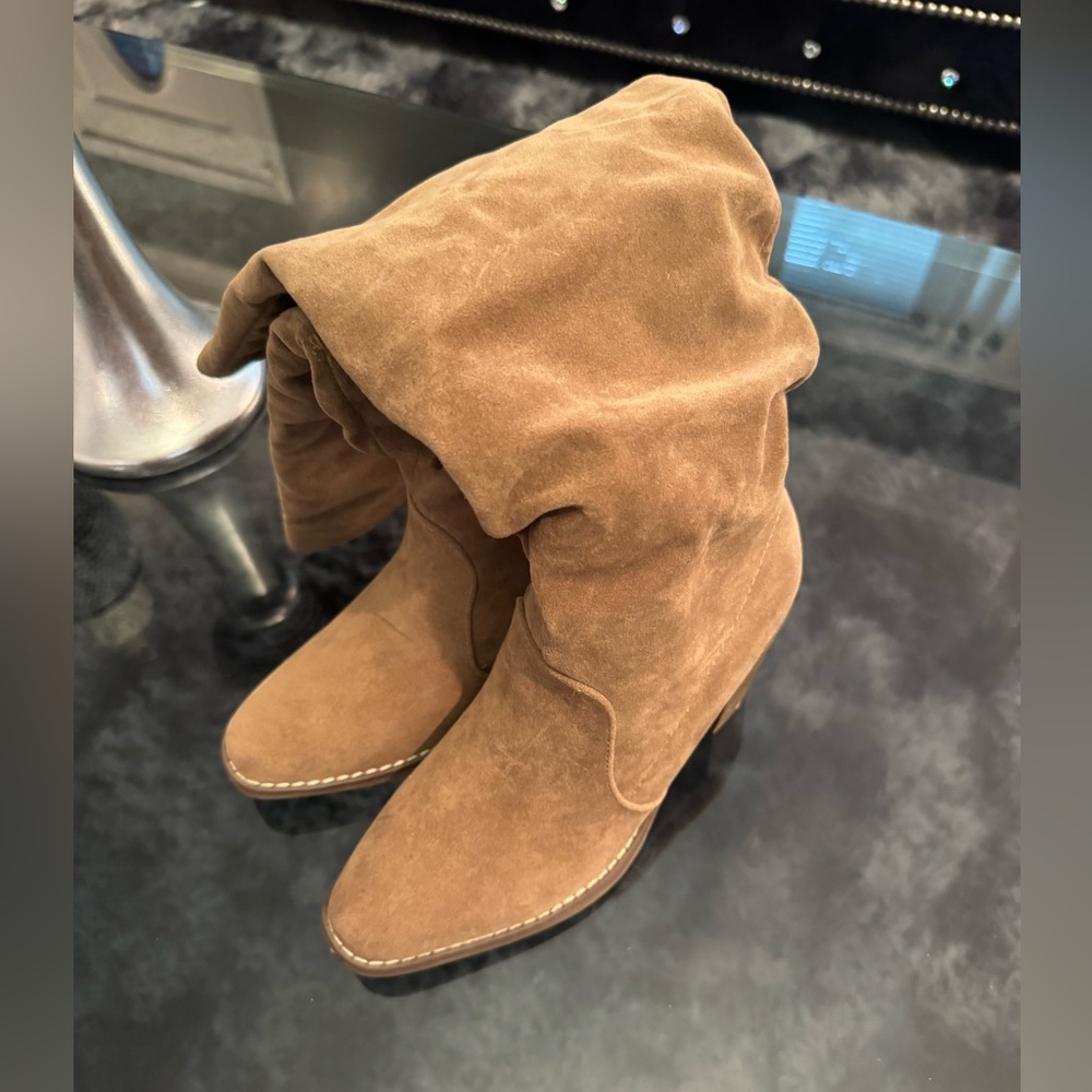 Universal Thread Suede Boots